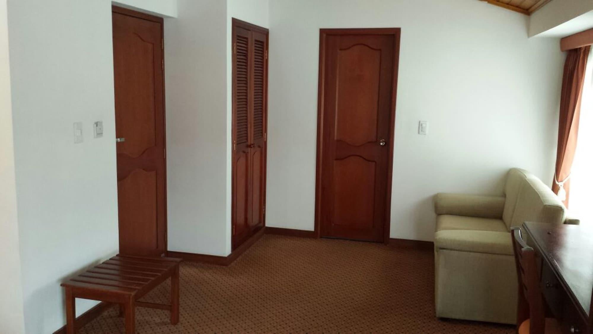 Blu Inn Hotel Богота Екстериор снимка