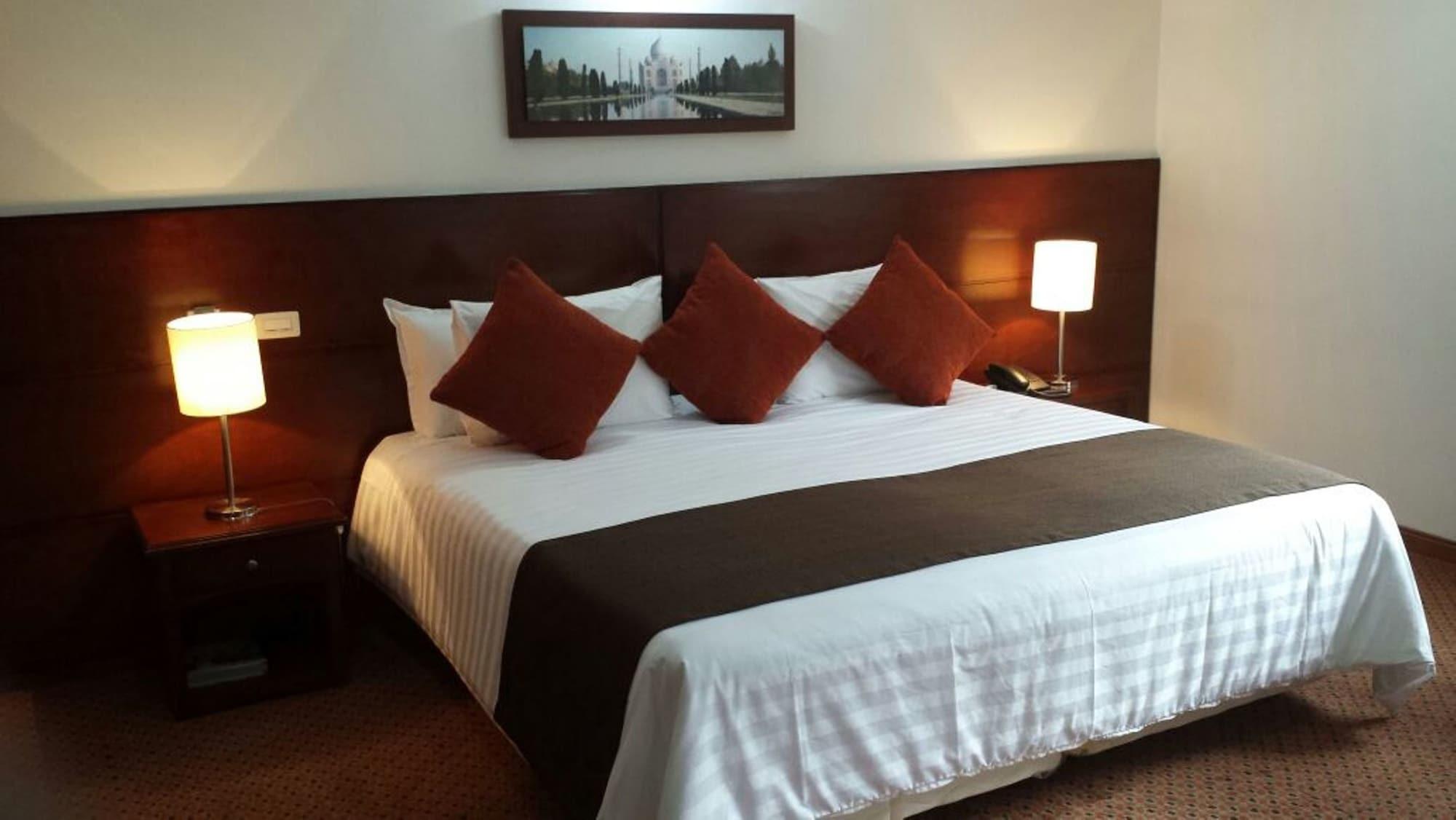 Blu Inn Hotel Богота Екстериор снимка