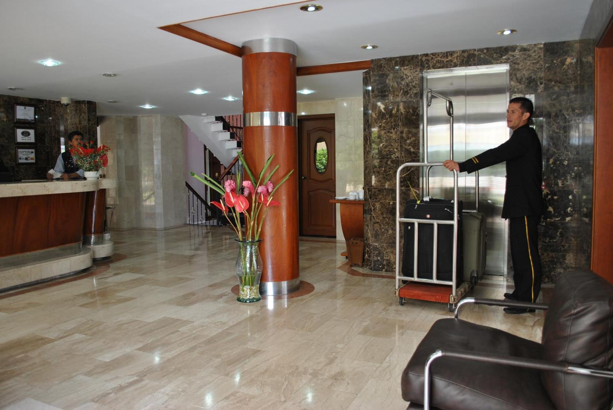 Blu Inn Hotel Богота Екстериор снимка