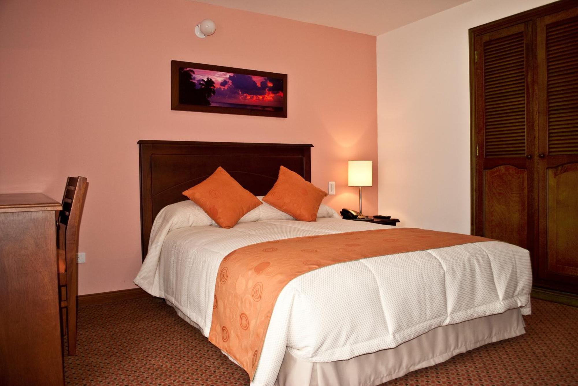 Blu Inn Hotel Богота Екстериор снимка