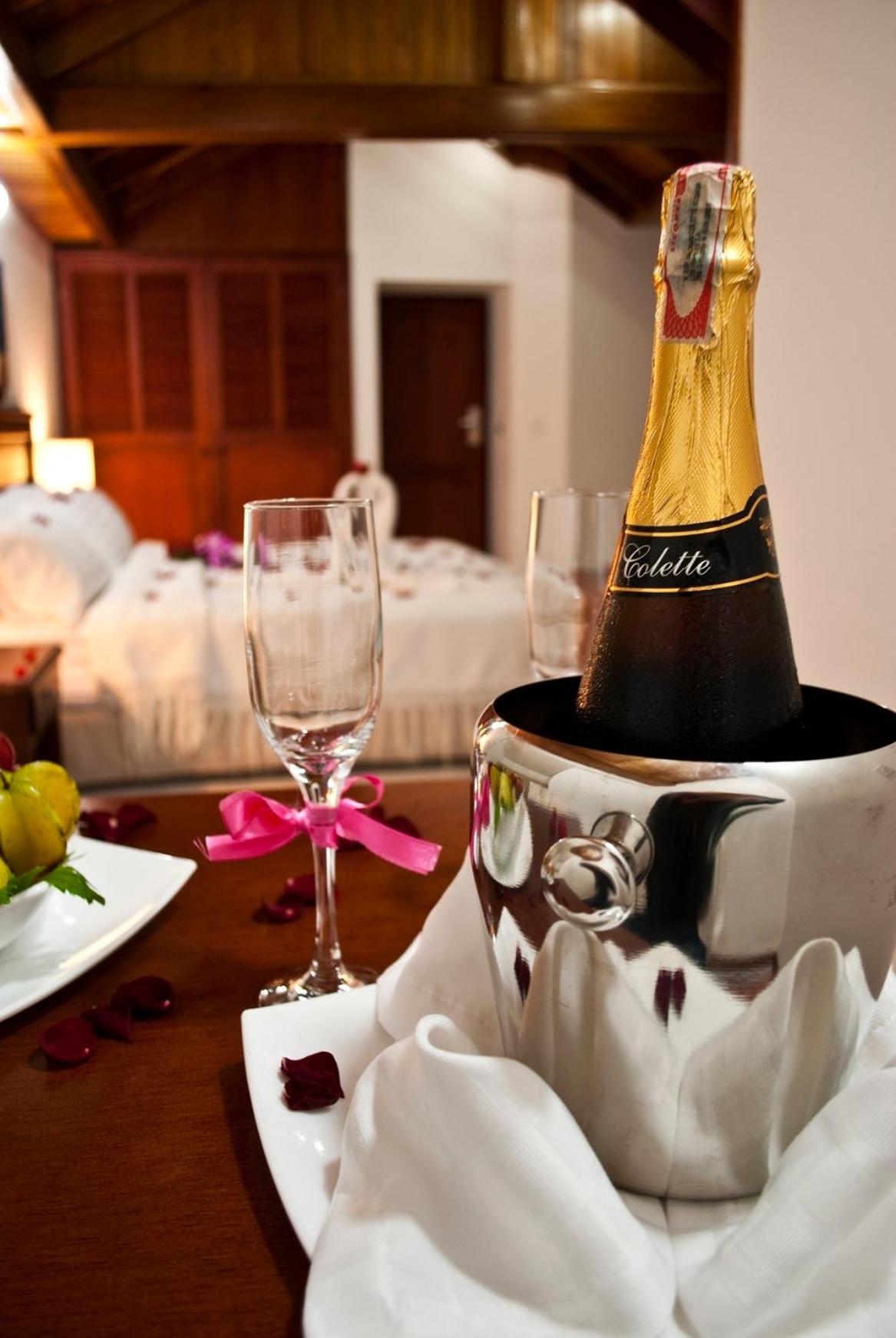 Blu Inn Hotel Богота Екстериор снимка